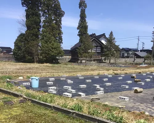 畑整地・防草シート敷き完了