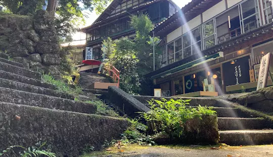 大岩山日石寺